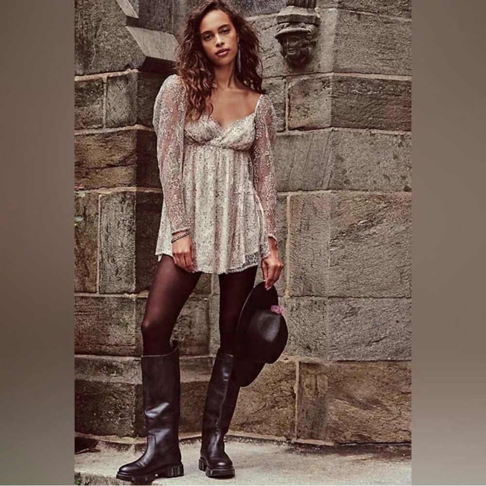 FREE PEOPLE NWT Heavenly Lace Tunic Sz M - Picture 13 of 13